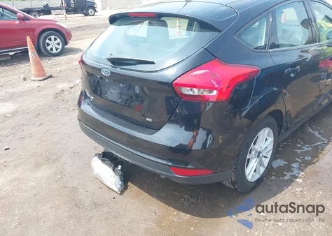 2018 Ford Focus Se z USA, uszkodzony, nr VIN 1FADP3K29JL238027